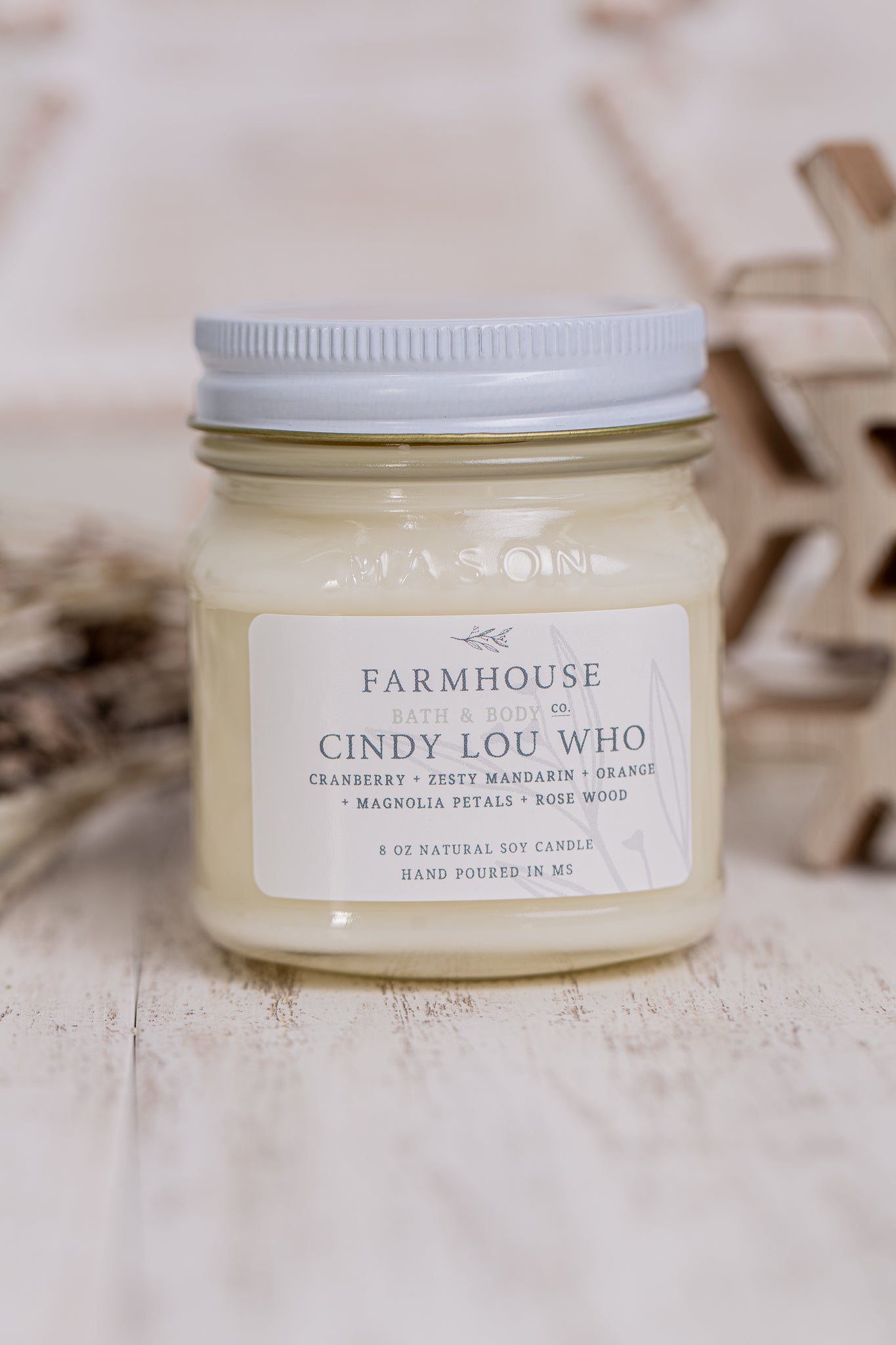 Mistletoe - Medium Mason Jar Candle