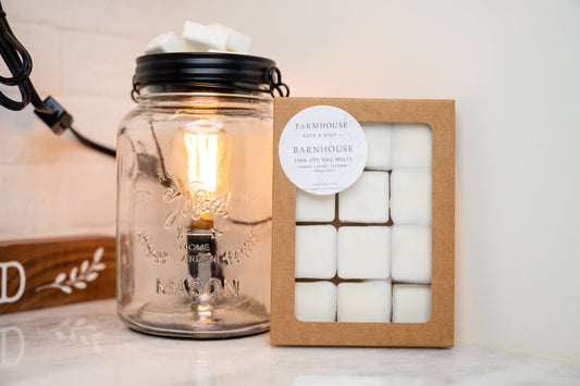 Winter Wool Scented Jar Candle (12 oz) – Farmhouse Holiday Collection